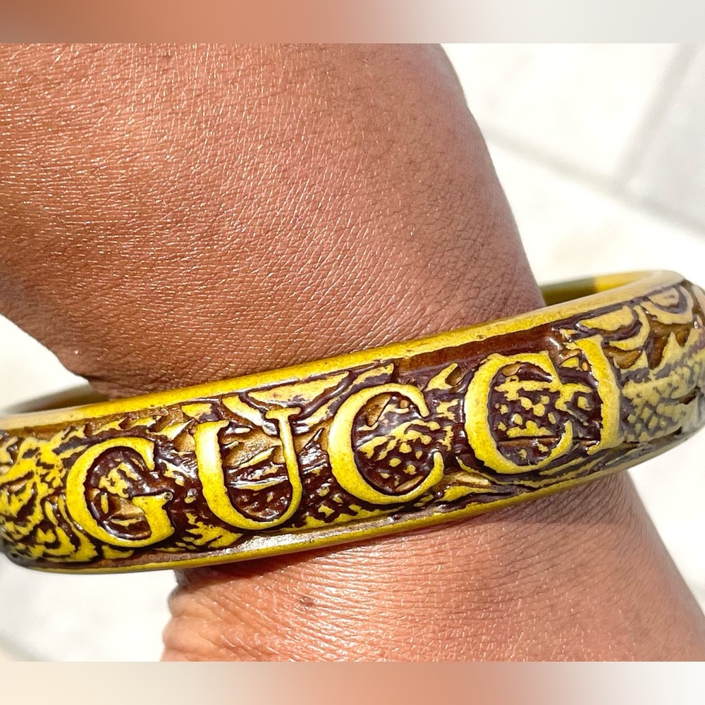 Gucci Bangle! RARE FIND💯🔥🔥 - Picture 3 of 3